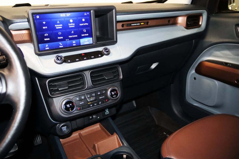 2022 Ford Maverick Lariat