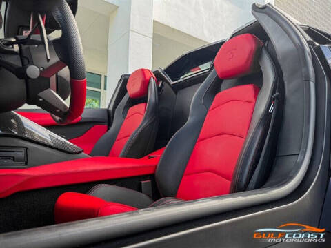 2016 Lamborghini Aventador LP 700-4