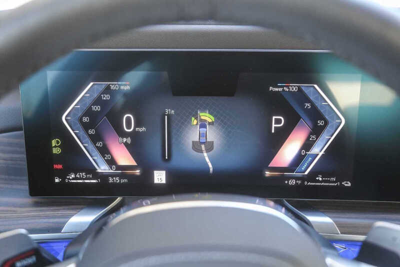 2025 BMW 7 Series 750e xDrive