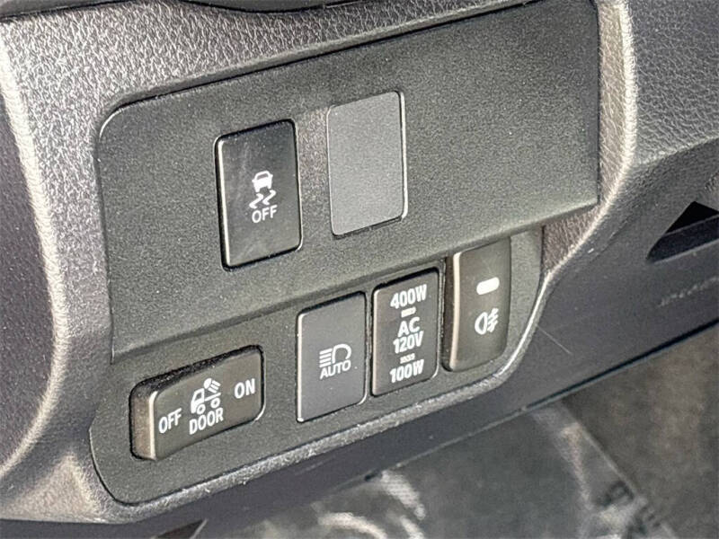 2023 Toyota Tacoma TRD Off-Road