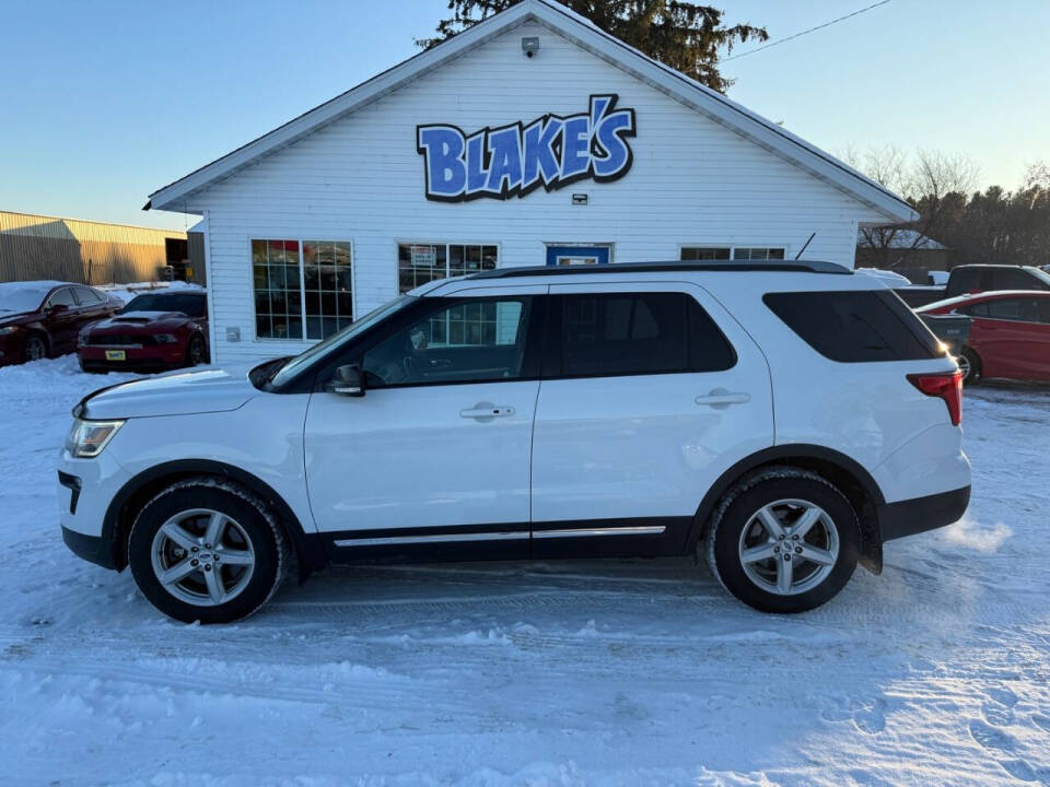 2018 Ford Explorer XLT's photo