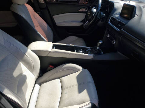 2017 Mazda MAZDA3 Grand Touring