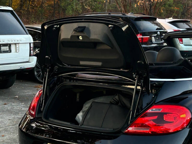 2013 Volkswagen Beetle Convertible 2.5L 50s Edition