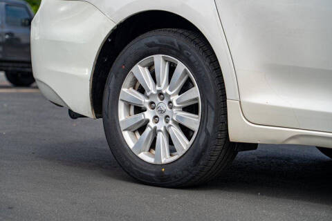 2017 Toyota Sienna XLE Premium 7-Passenger