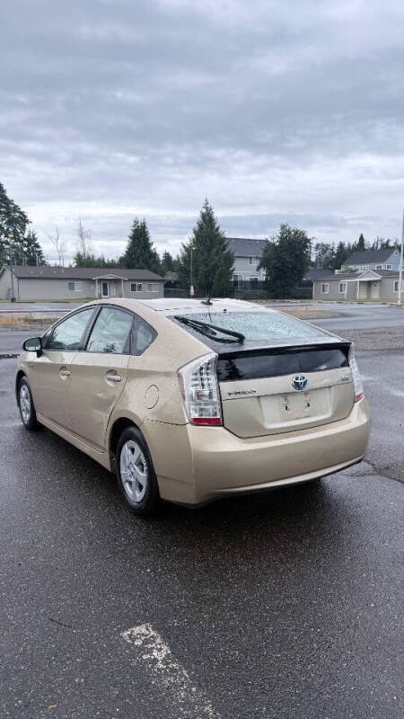 2010 Toyota Prius I