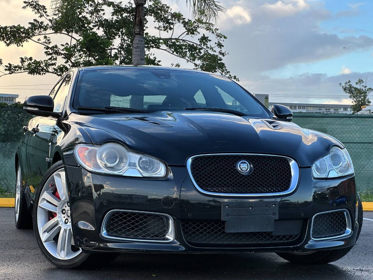 2011 Jaguar XF  - $13,900