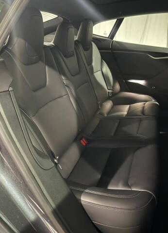 2020 Tesla Model S