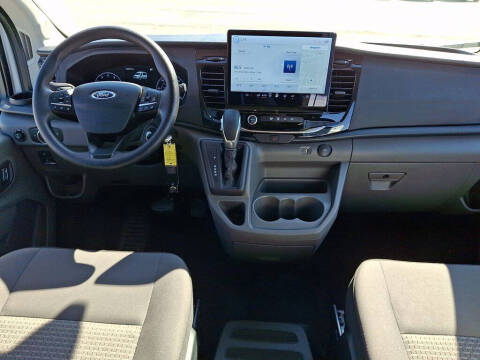 2025 Ford Transit 350 XLT