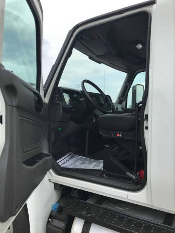 2022 International MV607