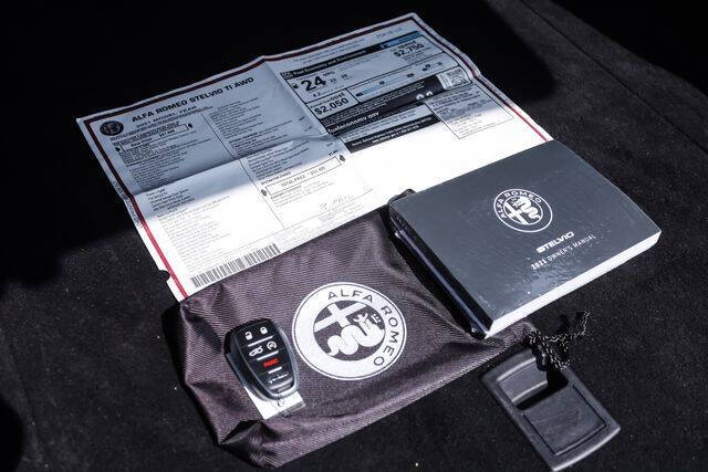 2021 Alfa Romeo Stelvio Ti