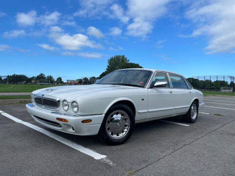 2000 Jaguar XJ-Series for sale at Great Lakes Classic Cars LLC in Hilton NY