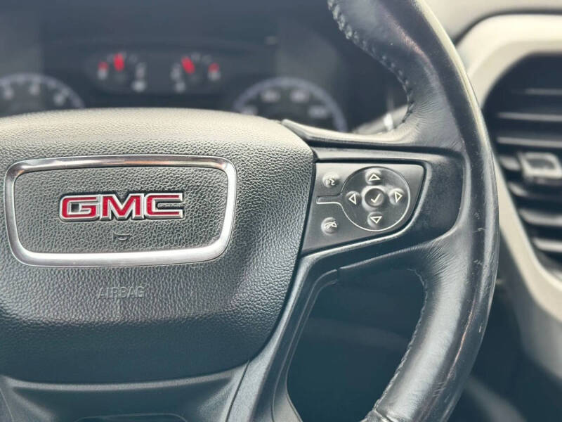 2017 GMC Acadia SLE-1