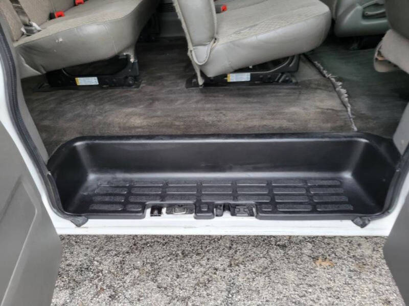 2016 Chevrolet Express LS 2500