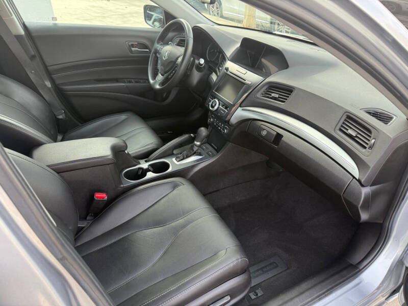 2020 Acura ILX w/Premium