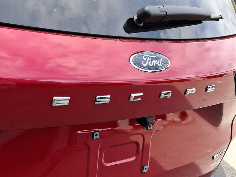 2025 Ford Escape ST-Line