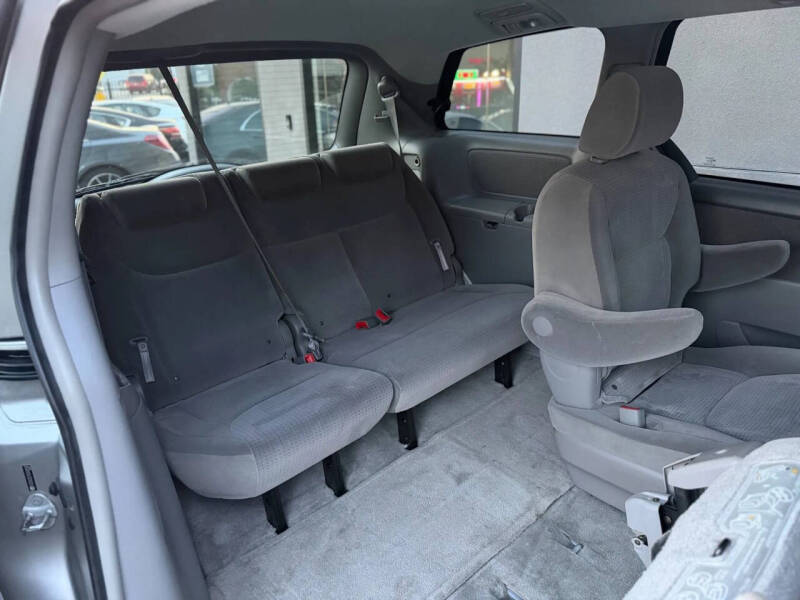 2006 Toyota Sienna