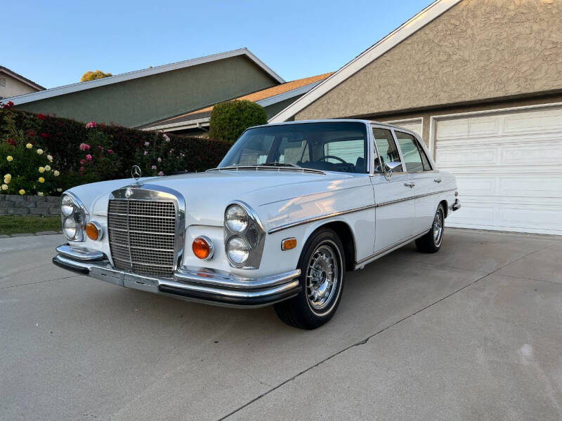 1972 Mercedes-Benz 280-Class