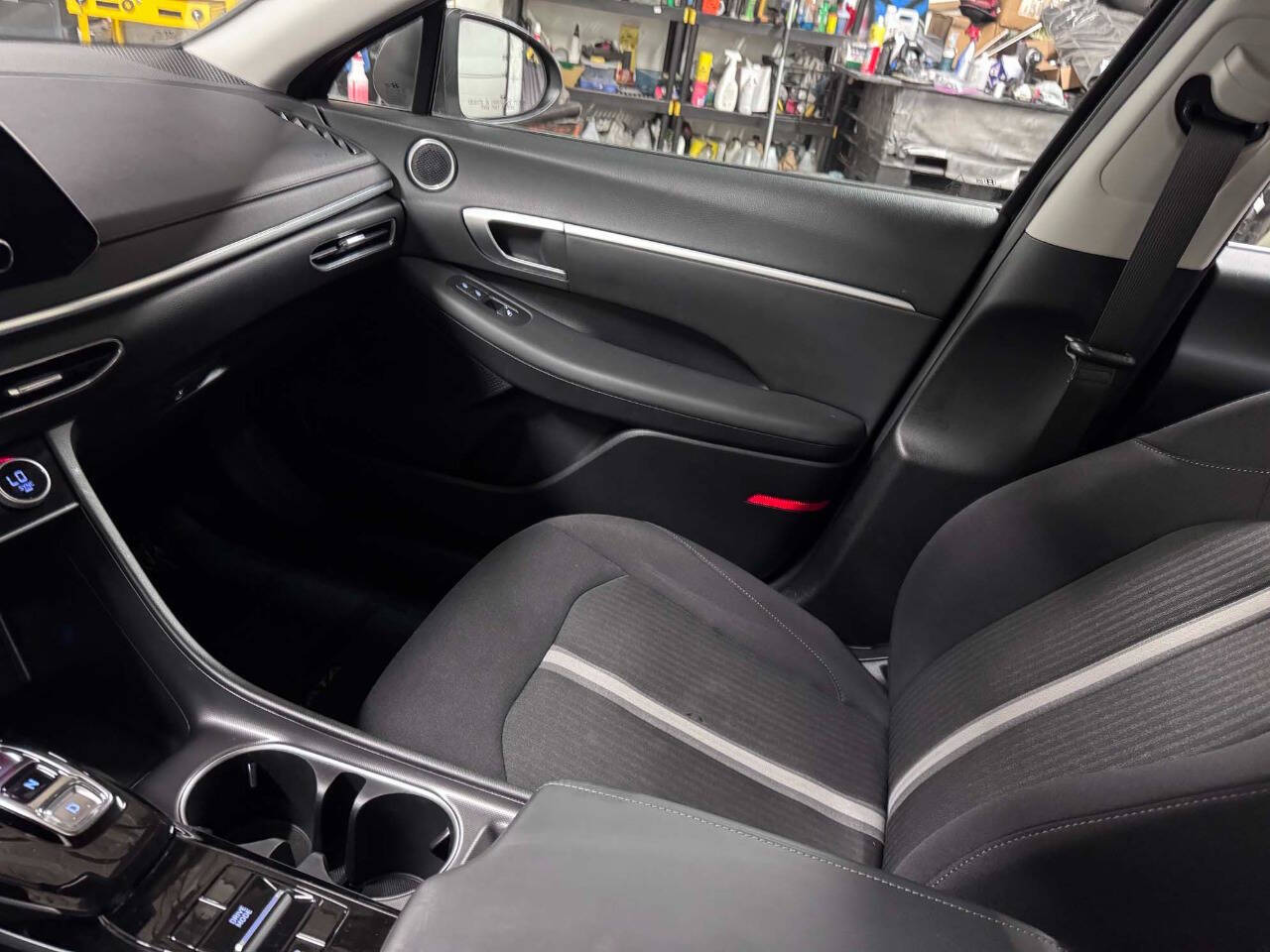 2022 Hyundai Sonata Hybrid 15