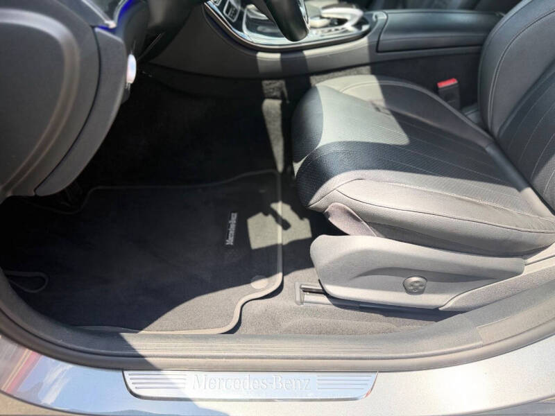 2017 Mercedes-Benz E-Class E 300 4MATIC