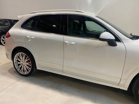 2012 Porsche Cayenne Tiptronic
