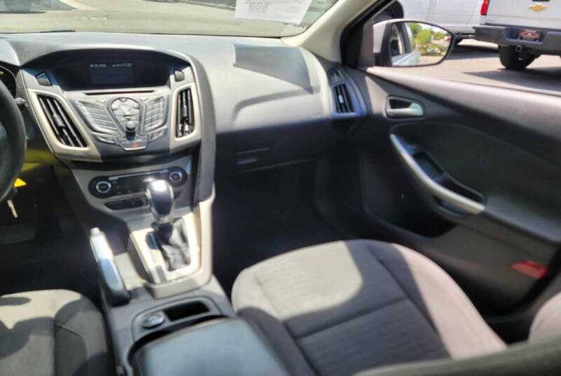 2012 Ford Focus SEL