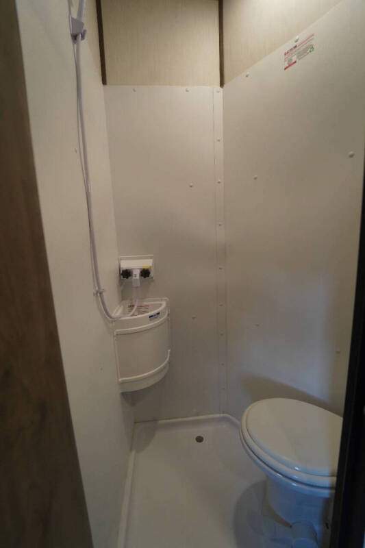 2022 F0REST RIVER ROGUE