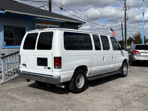 2011 Ford E-Series E-150