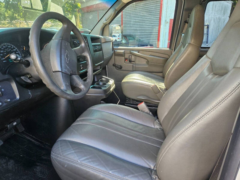 2006 Chevrolet Express LS 3500