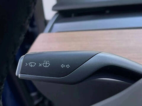 2019 Tesla Model 3 Mid Range