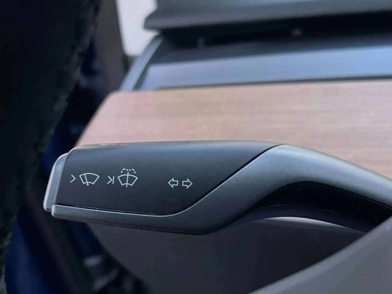 2019 Tesla Model 3 Mid Range