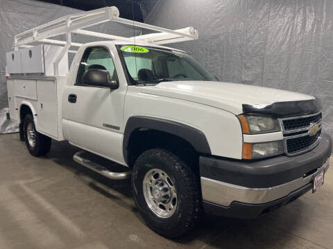 2006 Chevrolet Silverado 2500HD for sale at GRAND AUTO SALES in Grand Island NE