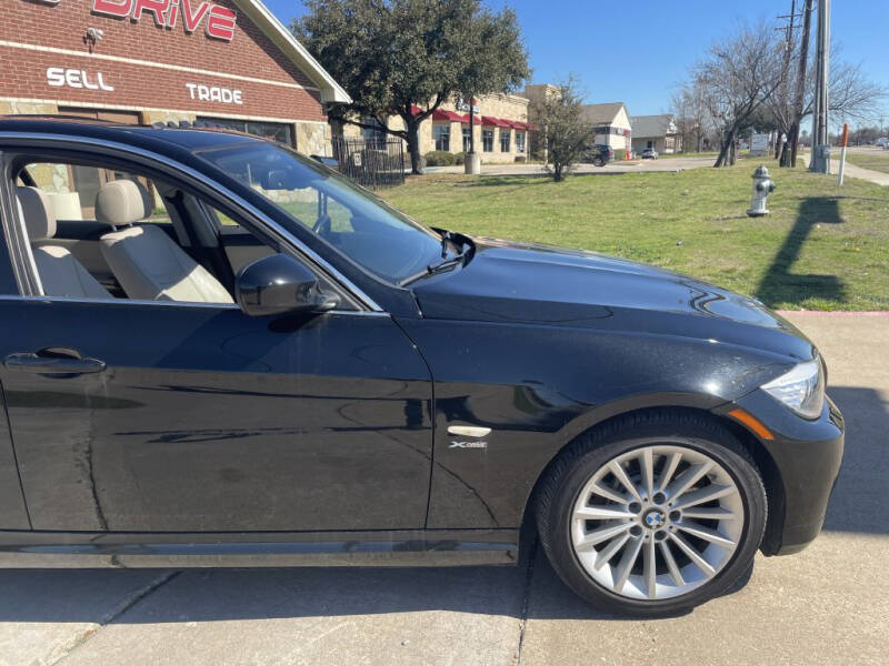 2011 BMW 3 Series 335i photo 15