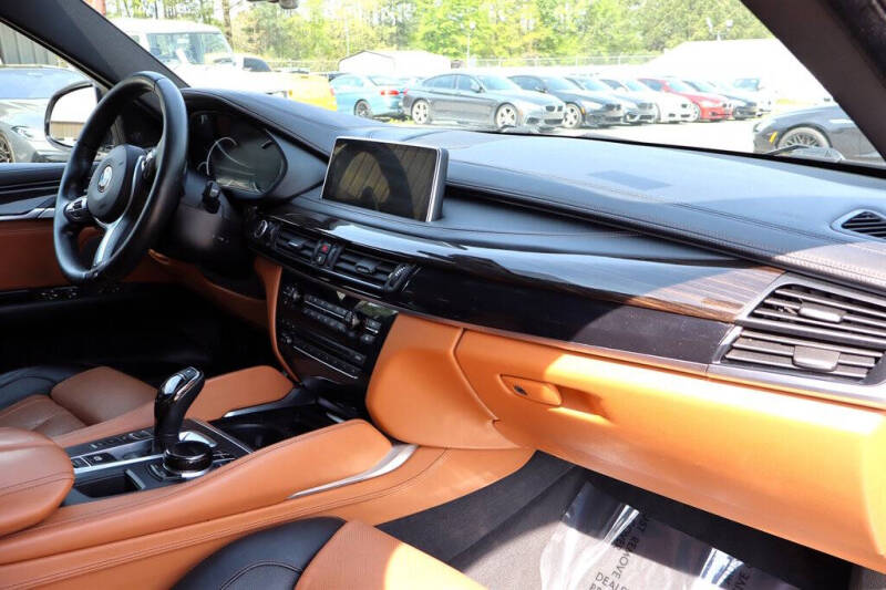 2017 BMW X6 xDrive50i