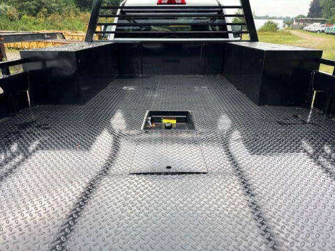 2025 GMC Sierra 3500HD CC