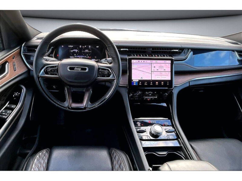 2024 Jeep Grand Cherokee L Summit