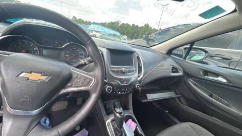 2018 Chevrolet Cruze LT Auto