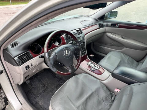 2004 Lexus ES 330