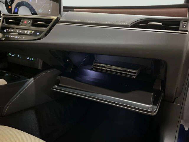 2025 Lexus ES 350
