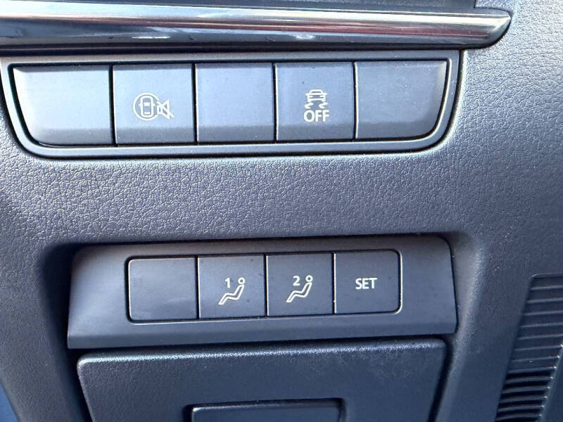 2025 Mazda Mazda3 Hatchback 2.5 S Carbon Edition