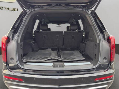 2022 Cadillac XT6 Premium Luxury