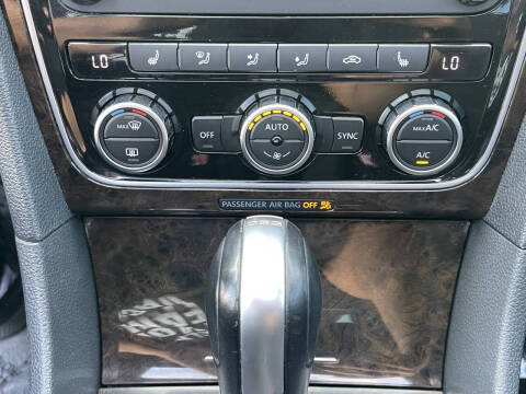 2015 Volkswagen Passat 2.0L TDI SEL Premium