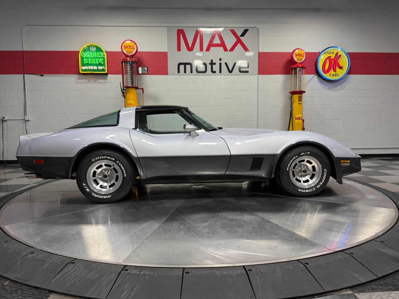 1981 Chevrolet Corvette 4