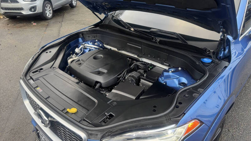 2018 Volvo XC90 T6 R-Design