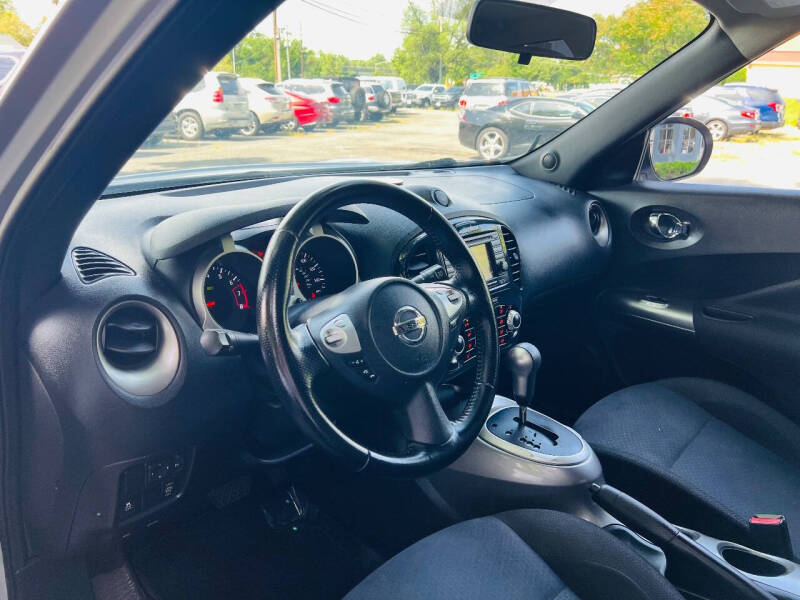 2012 Nissan JUKE SV