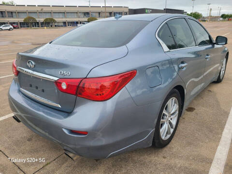 2015 Infiniti Q50 Premium