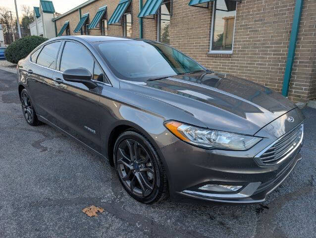 2018 Ford Fusion Hybrid SE