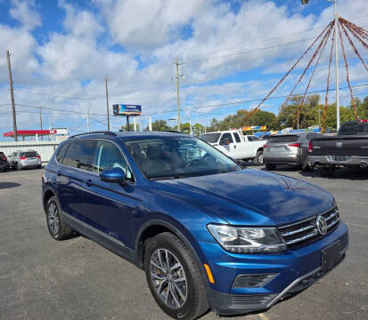 2018 Volkswagen Tiguan 2.0T SEL