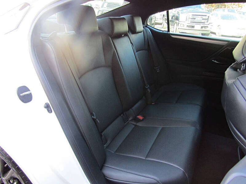 2021 Lexus ES 250 F SPORT