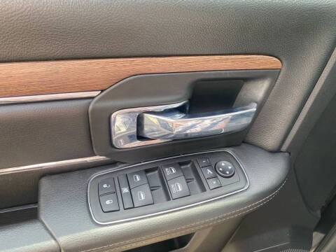 2017 RAM 2500 Laramie