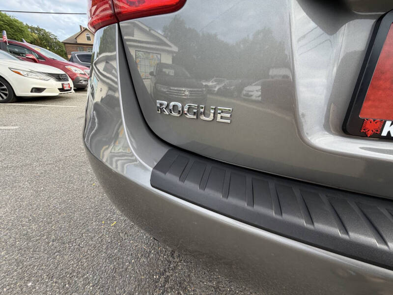 2012 Nissan Rogue SV